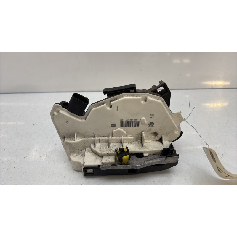 Serrure arriere droit SEAT IBIZA 4 Photo n°1