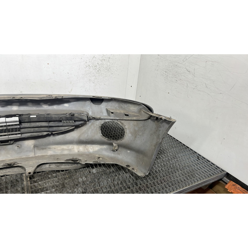 Pare choc avant PEUGEOT 206 Photo n°4