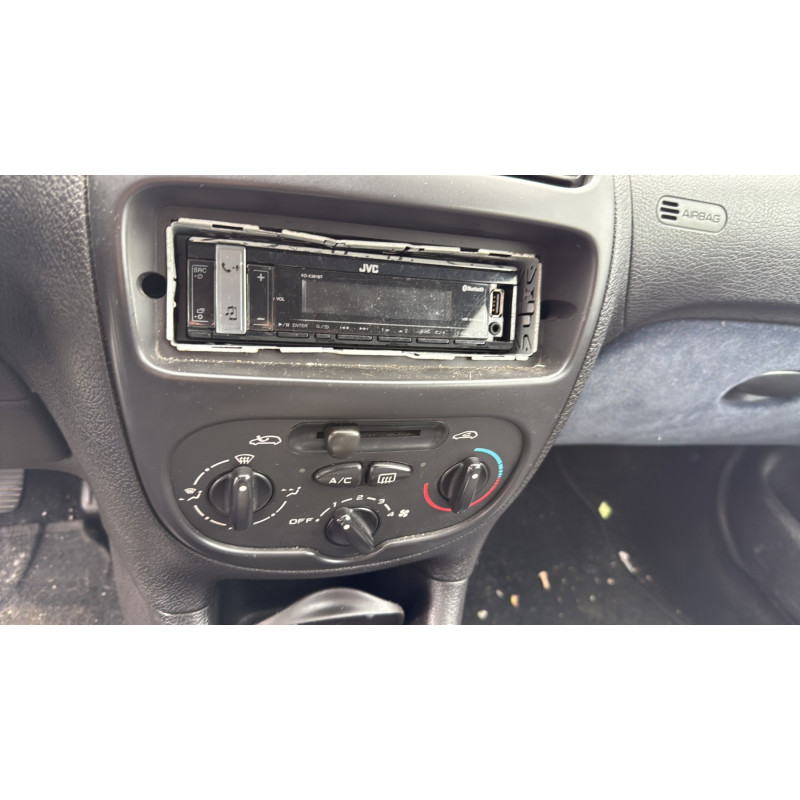 Retroviseur gauche PEUGEOT 206 Photo n°18
