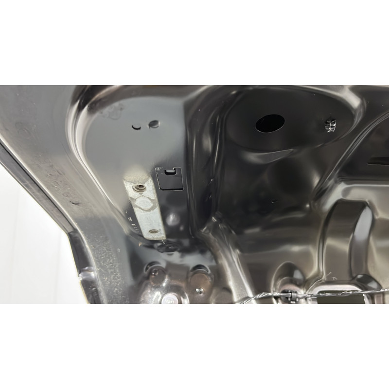 Malle/Hayon arriere RENAULT FLUENCE Photo n°6