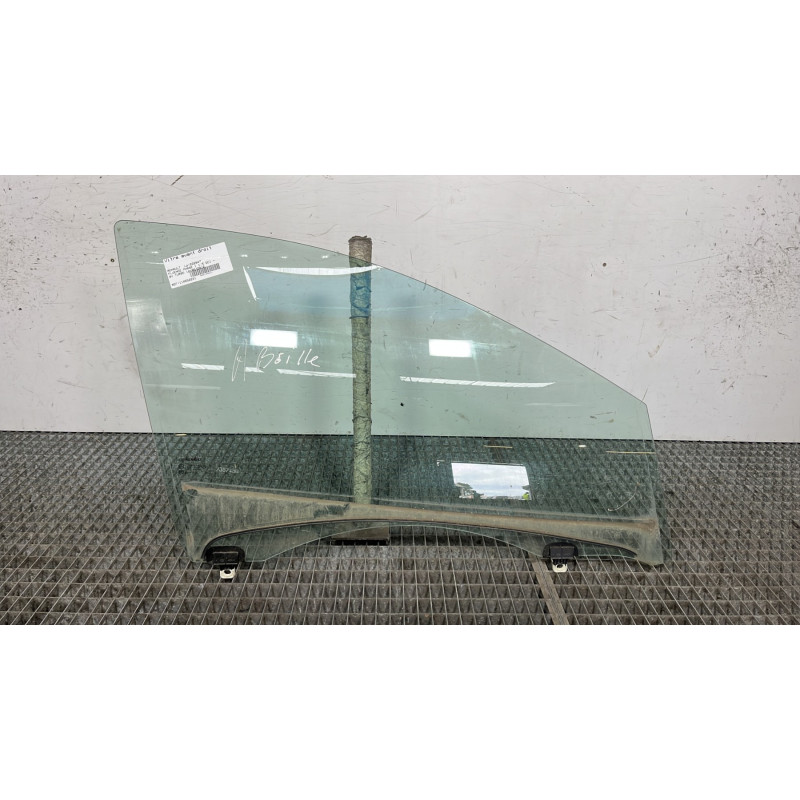 Vitre avant droit RENAULT FLUENCE Photo n°1