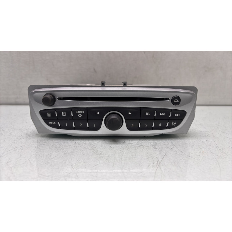 Autoradio d'origine RENAULT FLUENCE Photo n°1