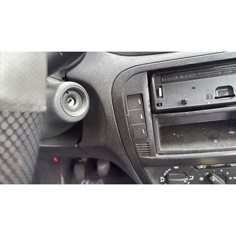 Serrure arriere gauche CITROEN C3 1 Photo n°20