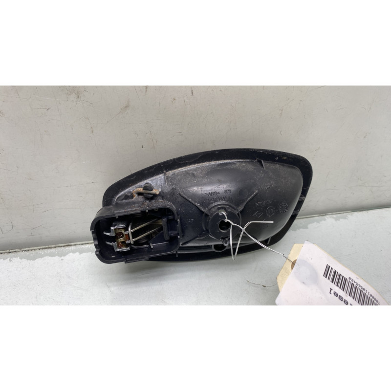 Poignee interieur arriere droit RENAULT CLIO 4 Photo n°2