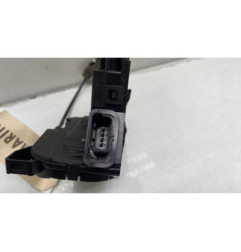 Serrure avant droit RENAULT CLIO 4