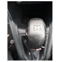 Poignee porte avant gauche PEUGEOT 208 1