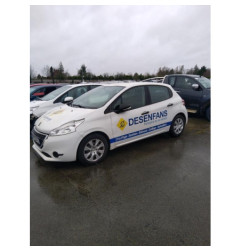 Poignee porte avant gauche PEUGEOT 208 1