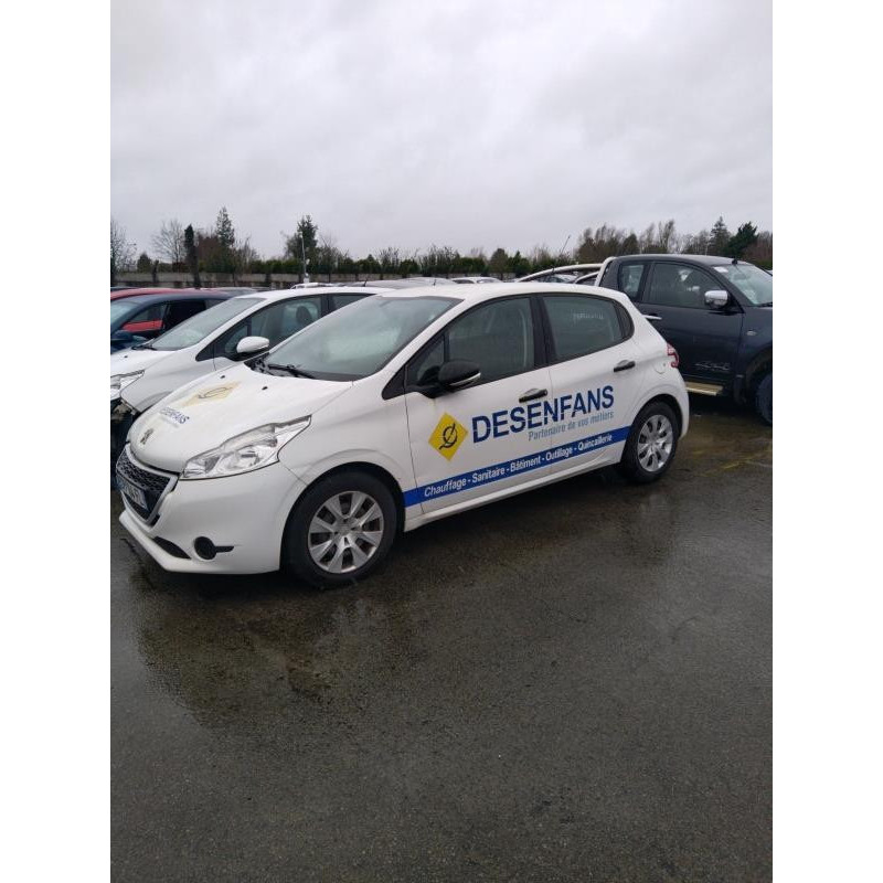 Poignee porte avant gauche PEUGEOT 208 1 Photo n°7