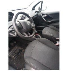 Poignee porte avant gauche PEUGEOT 208 1