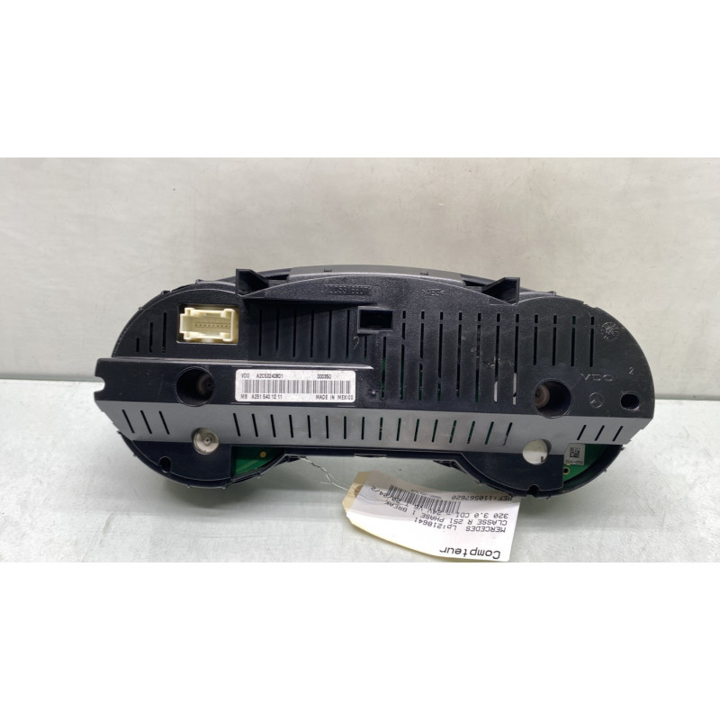 Compteur MERCEDES CLASSE R 251 Photo n°2