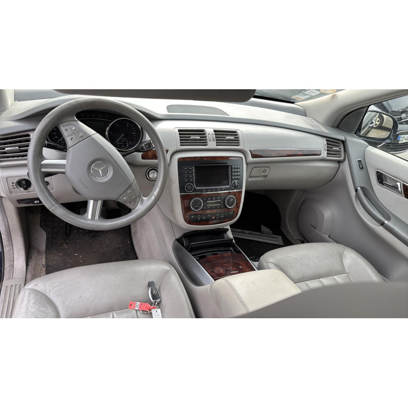 Compteur MERCEDES CLASSE R 251 Photo n°20