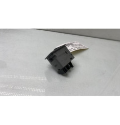 Interrupteur de leve vitre arriere droit MERCEDES CLASSE R 251