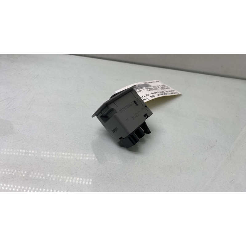 Interrupteur de leve vitre arriere droit MERCEDES CLASSE R 251 Photo n°2