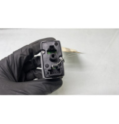 Interrupteur de leve vitre arriere droit MERCEDES CLASSE R 251