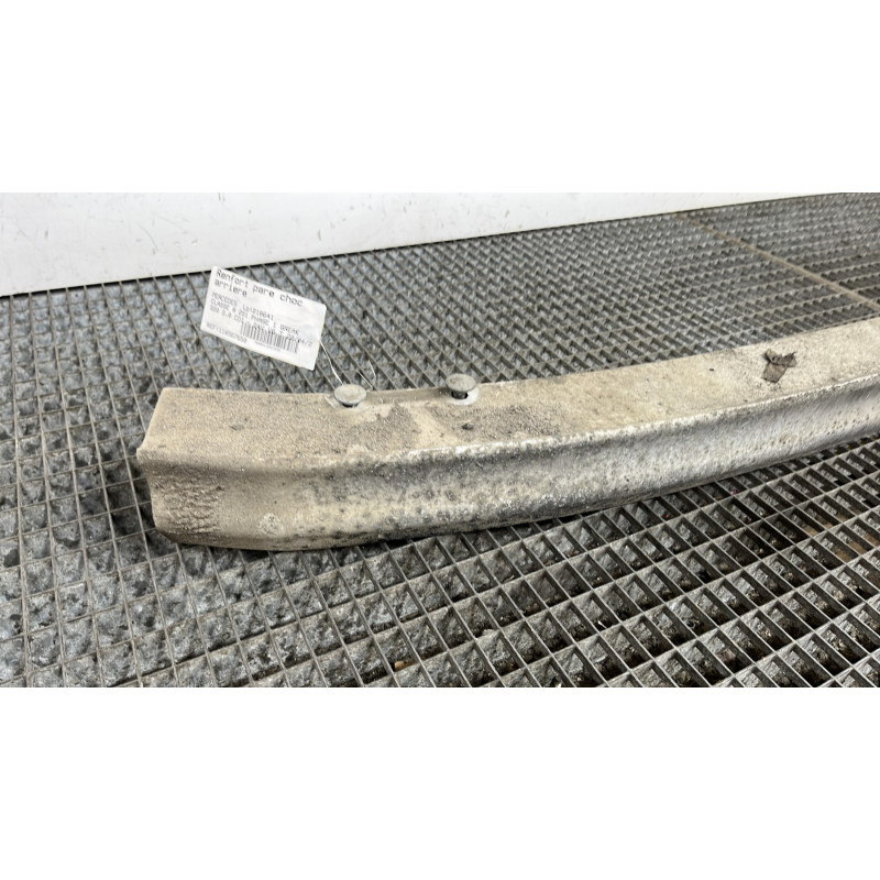 Renfort pare choc arriere (traverse) MERCEDES CLASSE R 251 Photo n°2