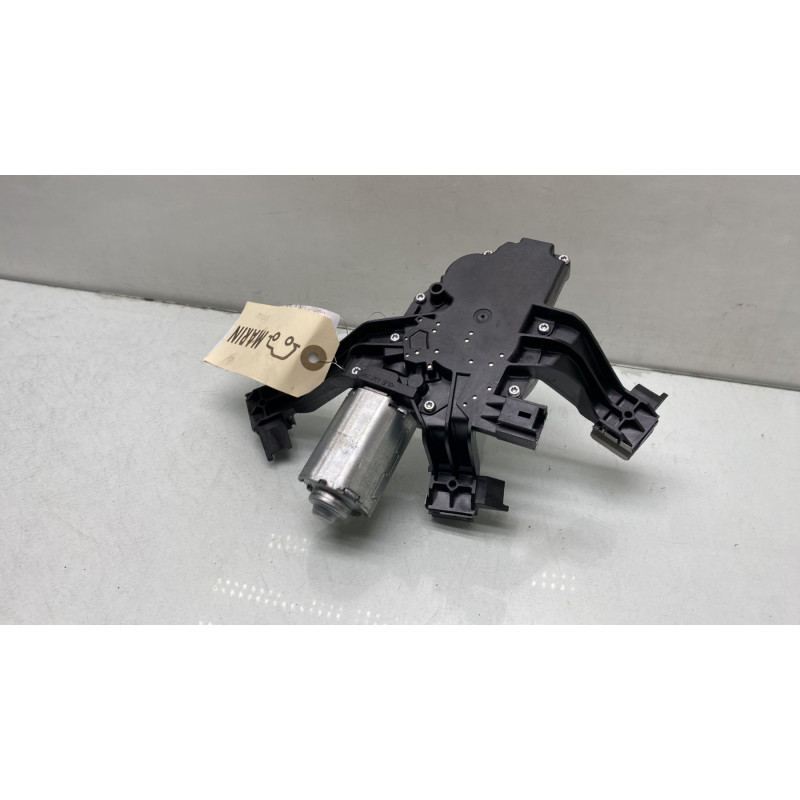 Moteur essuie glace arriere PEUGEOT 207 Photo n°3