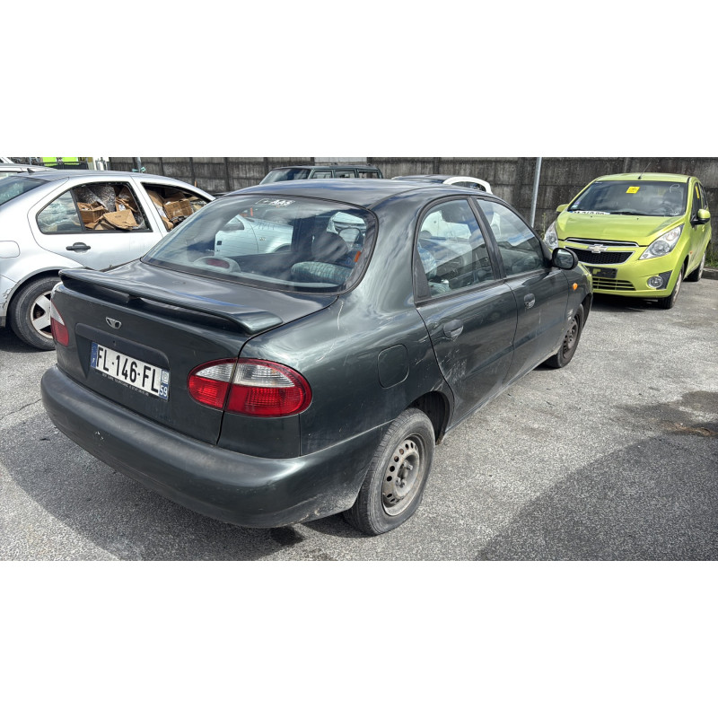 Feu arriere secondaire gauche (feux) DAEWOO LANOS Photo n°6