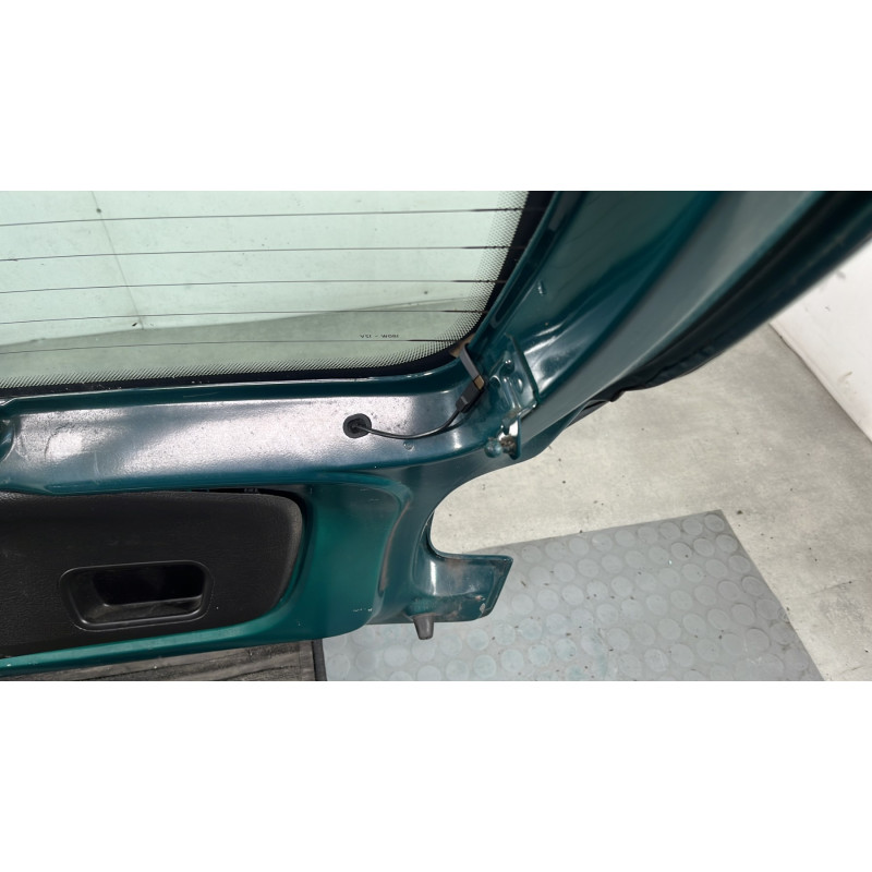 Malle/Hayon arriere PEUGEOT 206 Photo n°8