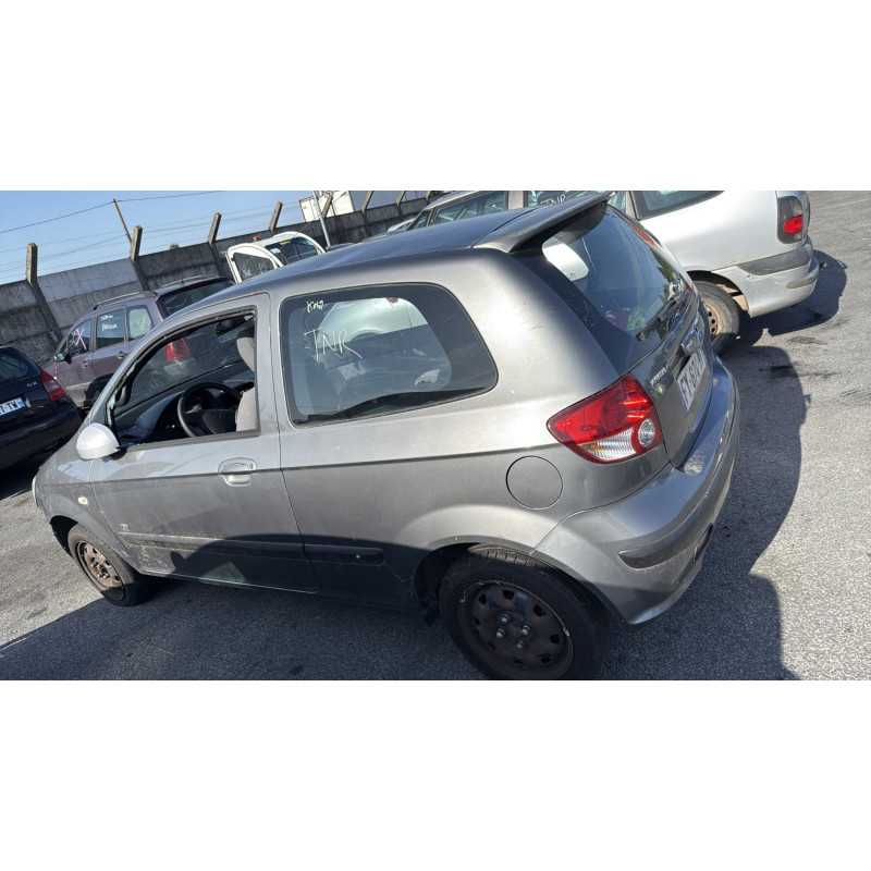 Malle/Hayon arriere HYUNDAI GETZ Photo n°17