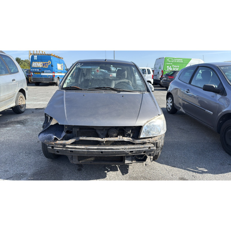 Malle/Hayon arriere HYUNDAI GETZ Photo n°19