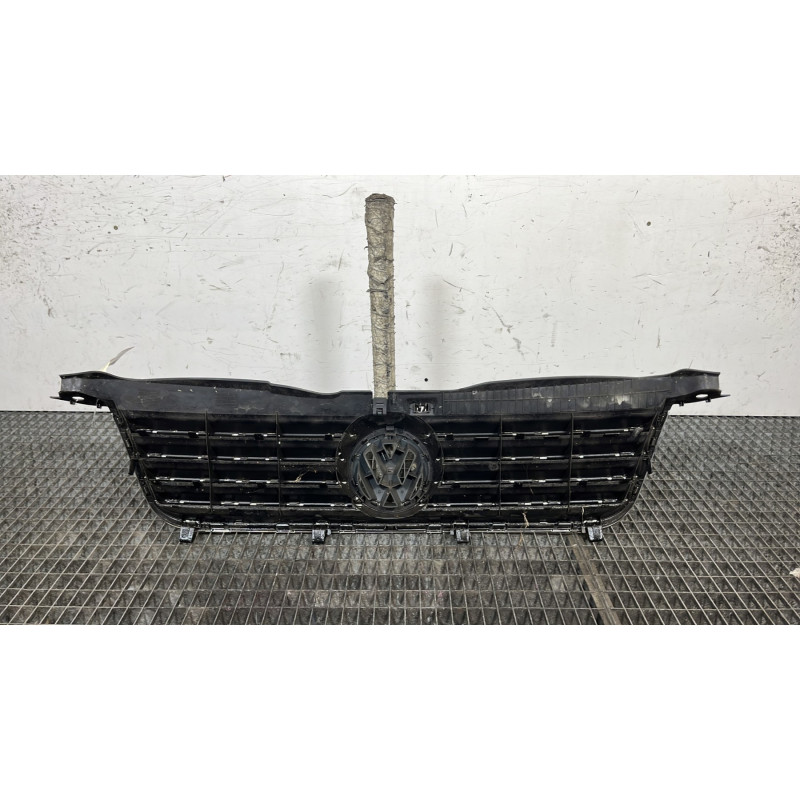 Calandre VOLKSWAGEN PASSAT 4 Photo n°4