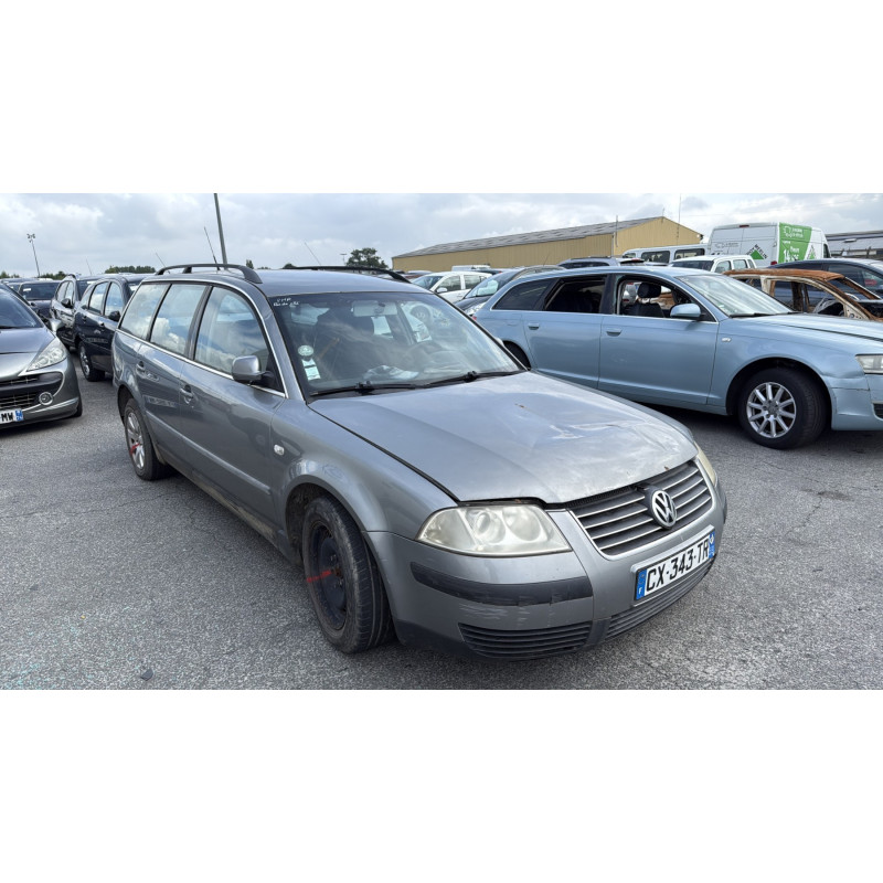 Calandre VOLKSWAGEN PASSAT 4 Photo n°6