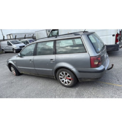 Calandre VOLKSWAGEN PASSAT 4