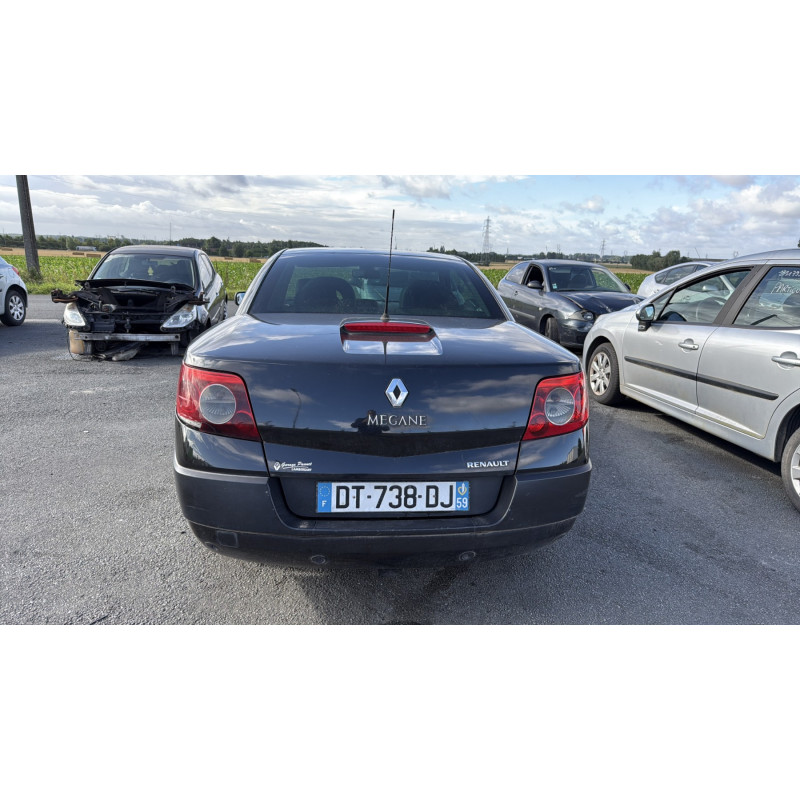 Pare choc arriere RENAULT MEGANE 2 Photo n°11
