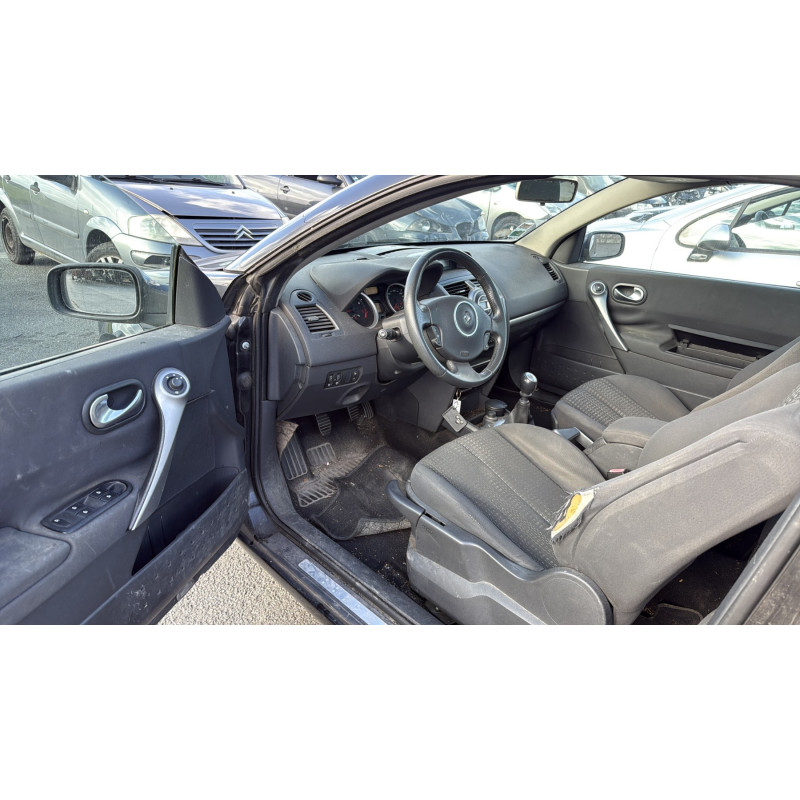 Pare choc arriere RENAULT MEGANE 2 Photo n°15