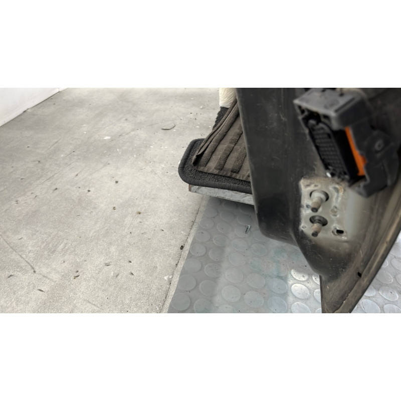 Porte avant gauche RENAULT MEGANE 2 Photo n°5