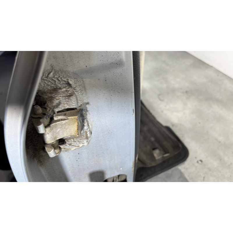 Porte arriere droit RENAULT CLIO 2 Photo n°4