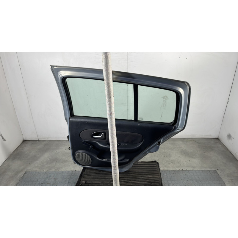 Porte arriere droit RENAULT CLIO 2 Photo n°6
