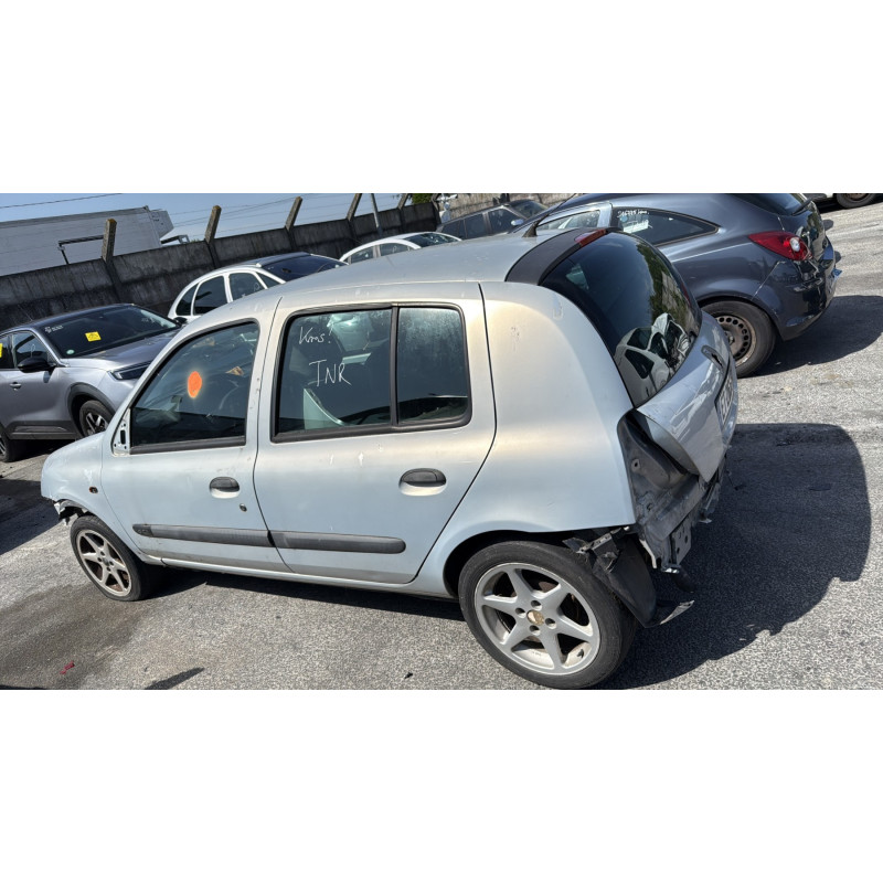 Porte arriere droit RENAULT CLIO 2 Photo n°12