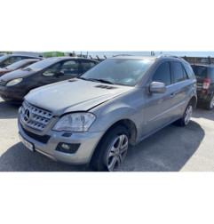 Custode arriere droit MERCEDES CLASSE M 164