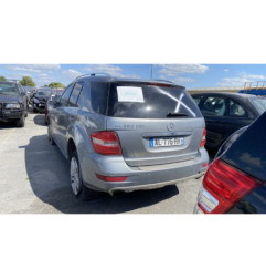 Custode arriere droit MERCEDES CLASSE M 164