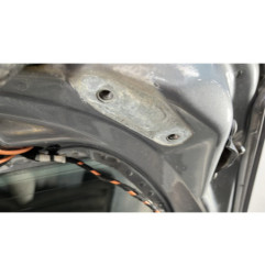 Malle/Hayon arriere MERCEDES CLASSE M 164