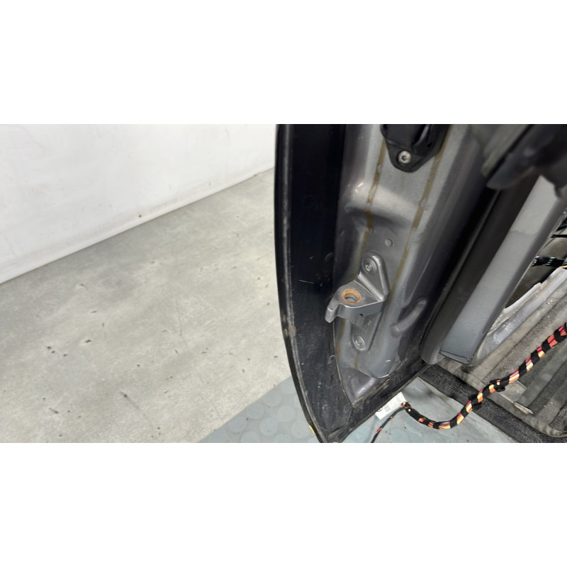 Porte avant droit MERCEDES CLASSE M 164 Photo n°3