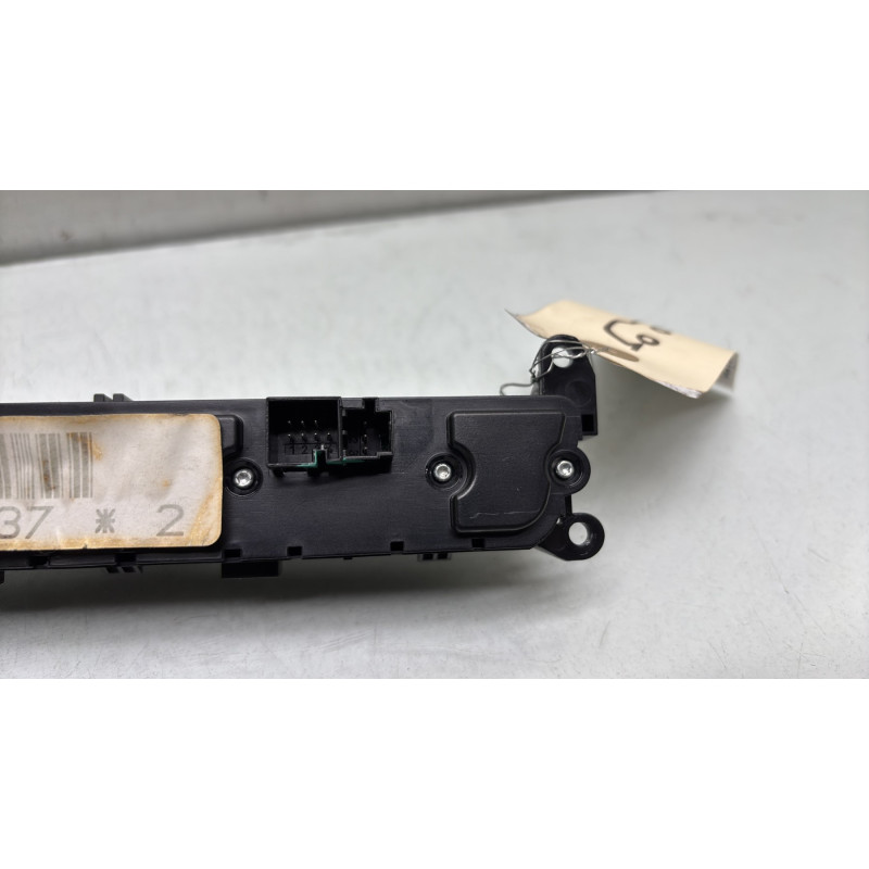 Bouton de warning MERCEDES CLASSE M 164 Photo n°3