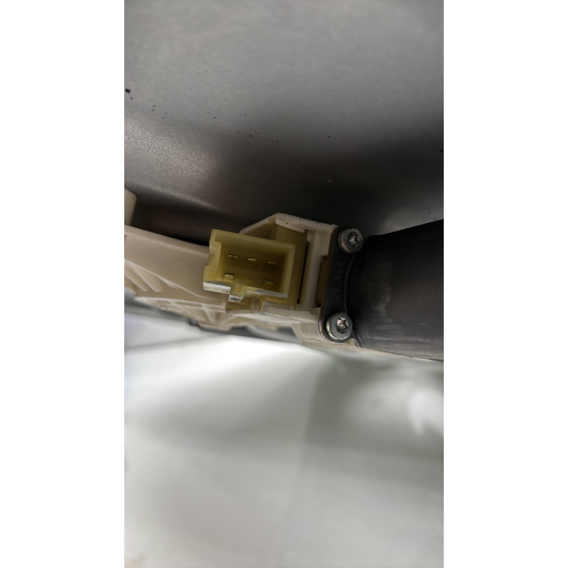 Leve vitre electrique arriere gauche MERCEDES CLASSE M 164 Photo n°3