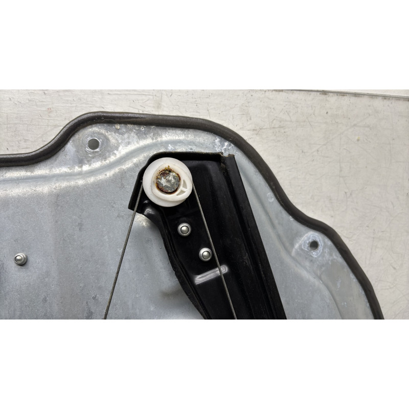 Leve vitre electrique avant droit MERCEDES CLASSE M 164 Photo n°7