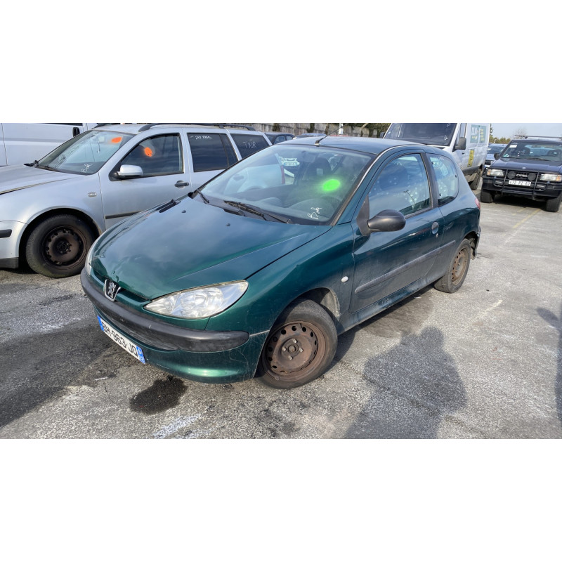 Pare choc avant PEUGEOT 206 Photo n°7