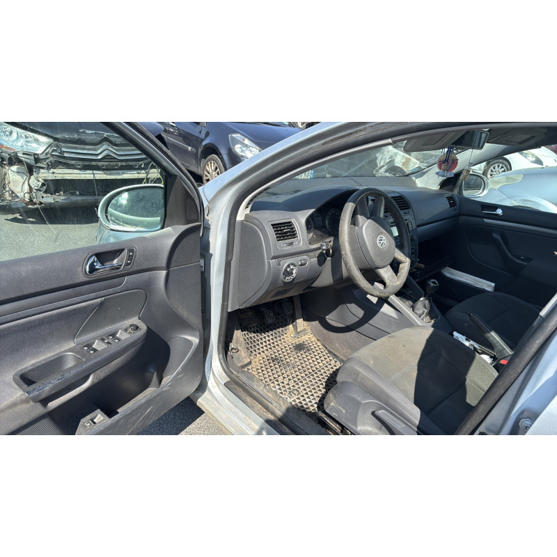 Custode arriere gauche (porte) VOLKSWAGEN GOLF 5 Photo n°16