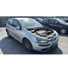 Vitre arriere gauche VOLKSWAGEN GOLF 5