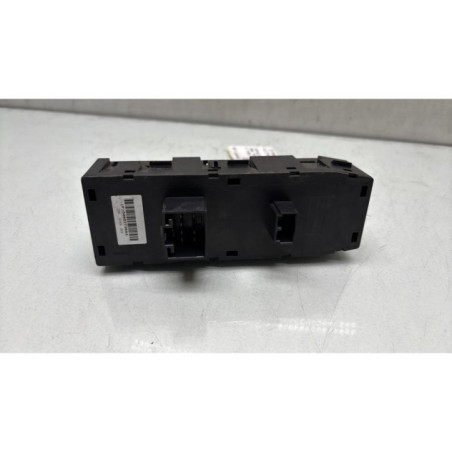Interrupteur de leve vitre avant gauche CHRYSLER 300C