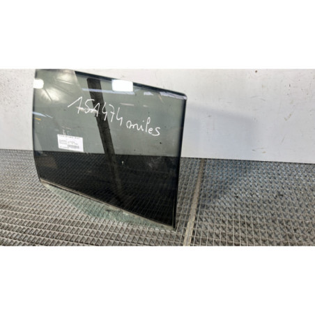 Vitre arriere droit VOLKSWAGEN GOLF 4