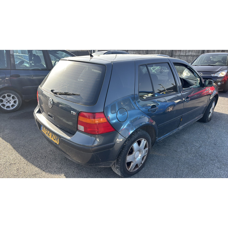 Vitre arriere droit VOLKSWAGEN GOLF 4 Photo n°7