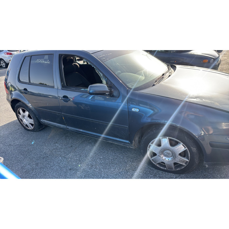 Vitre arriere droit VOLKSWAGEN GOLF 4 Photo n°11
