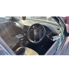 Vitre arriere droit VOLKSWAGEN GOLF 4