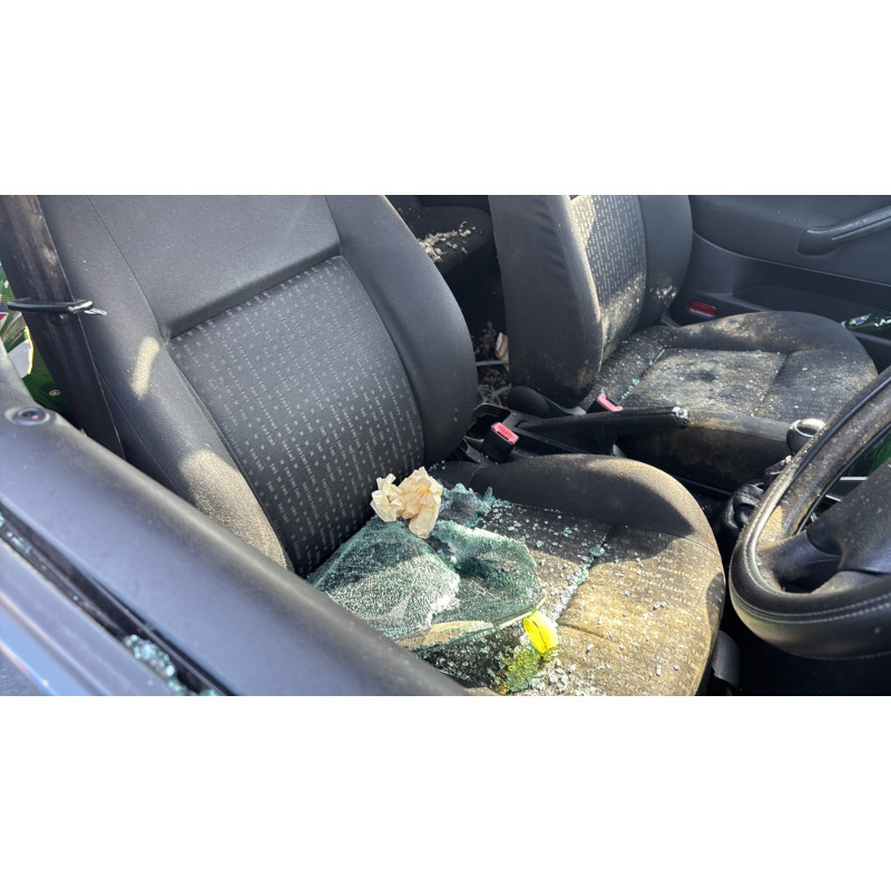 Vitre arriere droit VOLKSWAGEN GOLF 4 Photo n°15
