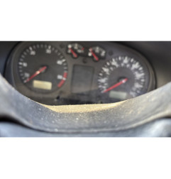 Vitre arriere droit VOLKSWAGEN GOLF 4